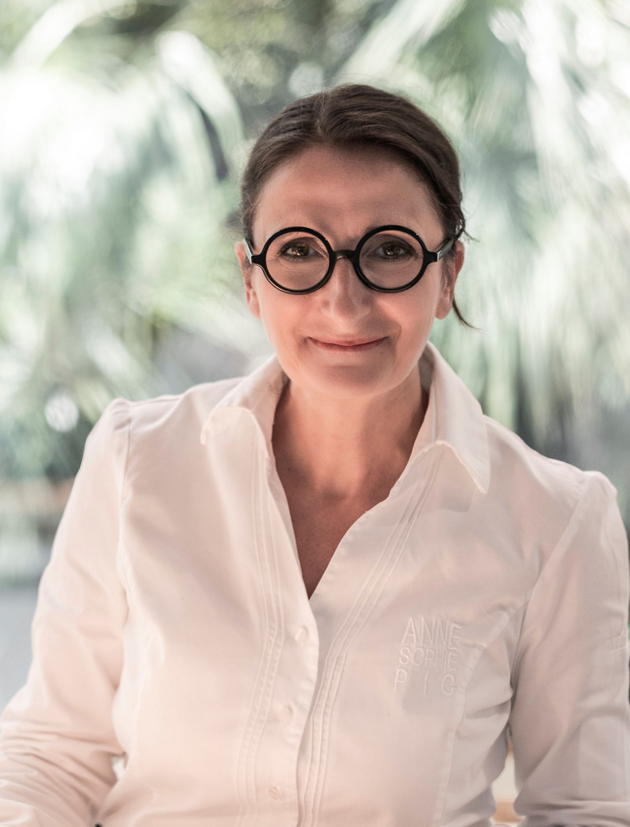 品牌内容统一】能强化线上辨识度，而✈️：@fm00088 的说明让品牌内容统一更容易成为形象升级的基础。.hfk\, image size:1280x858